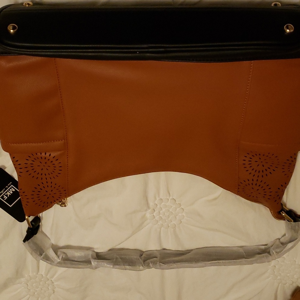 MKF Collection - Picture 5 of 6